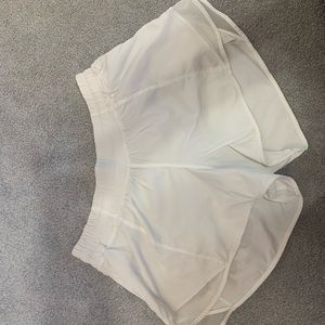 WHITE LULULEMON SHORTS